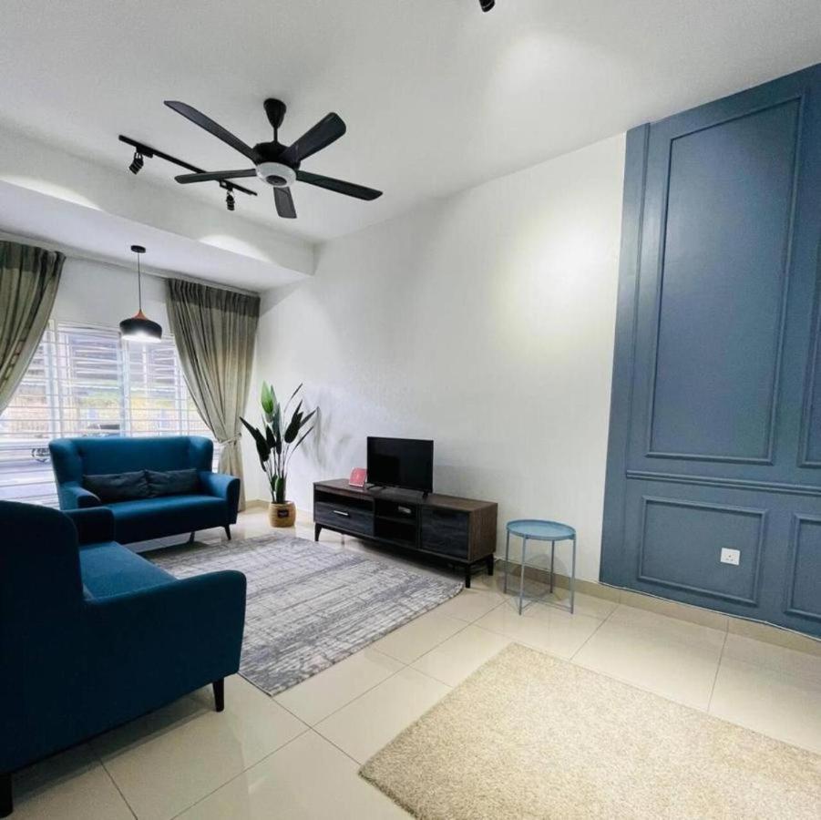 Wallaway2Stay Kiara Nilai Apartment 3 Bedroom Exterior photo